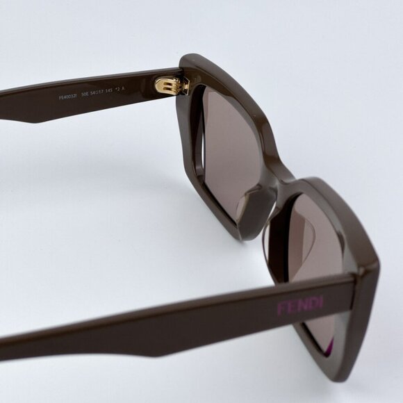 Fendi Women BRAND NEW Sunglasses Truffle Light Brown Geometric FE40032I 50E - Picture 8 of 9
